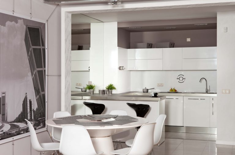 URBAN Luxury FACE