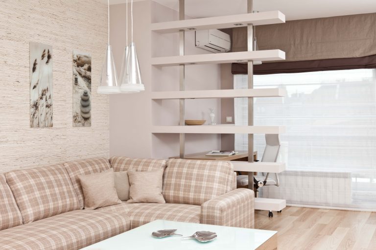 GLASS BEAUTY RESIDENCE