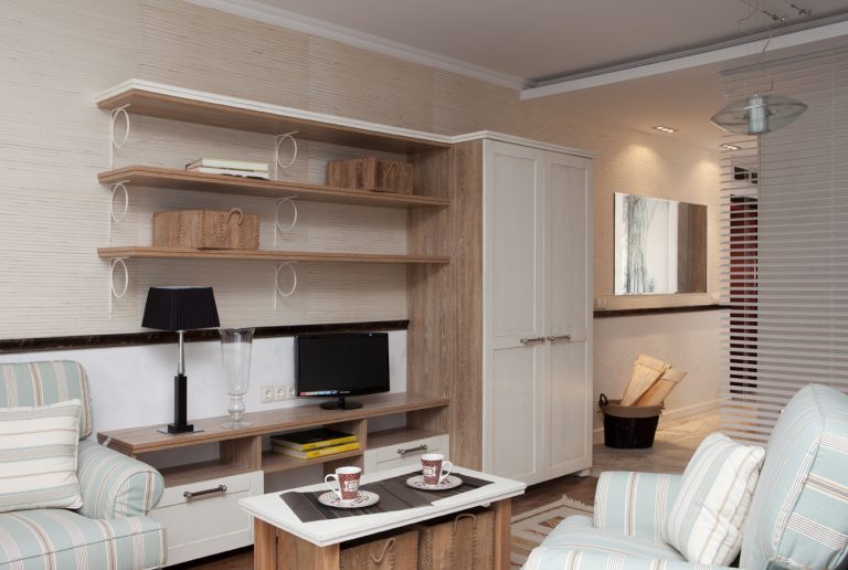 COUNTRY BLVD RESIDENCE